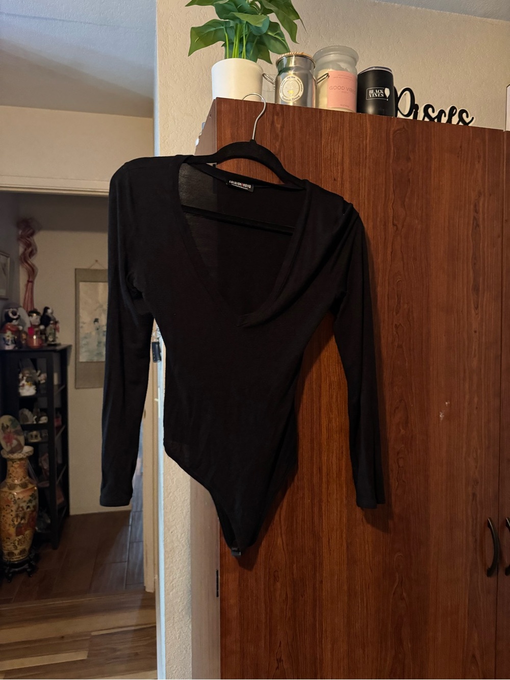 Fashion Nova Black Long Sleeve V-Neck Bodysuit